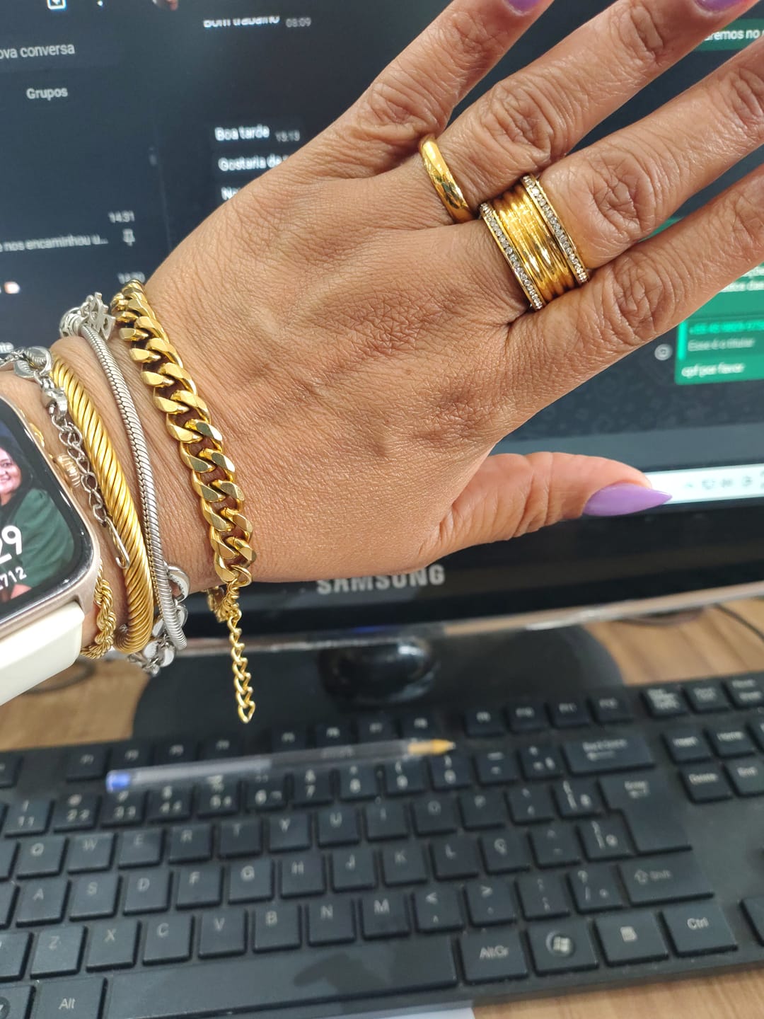 Customer photo review of Aliança Anatômica Banhado em Ouro 18K