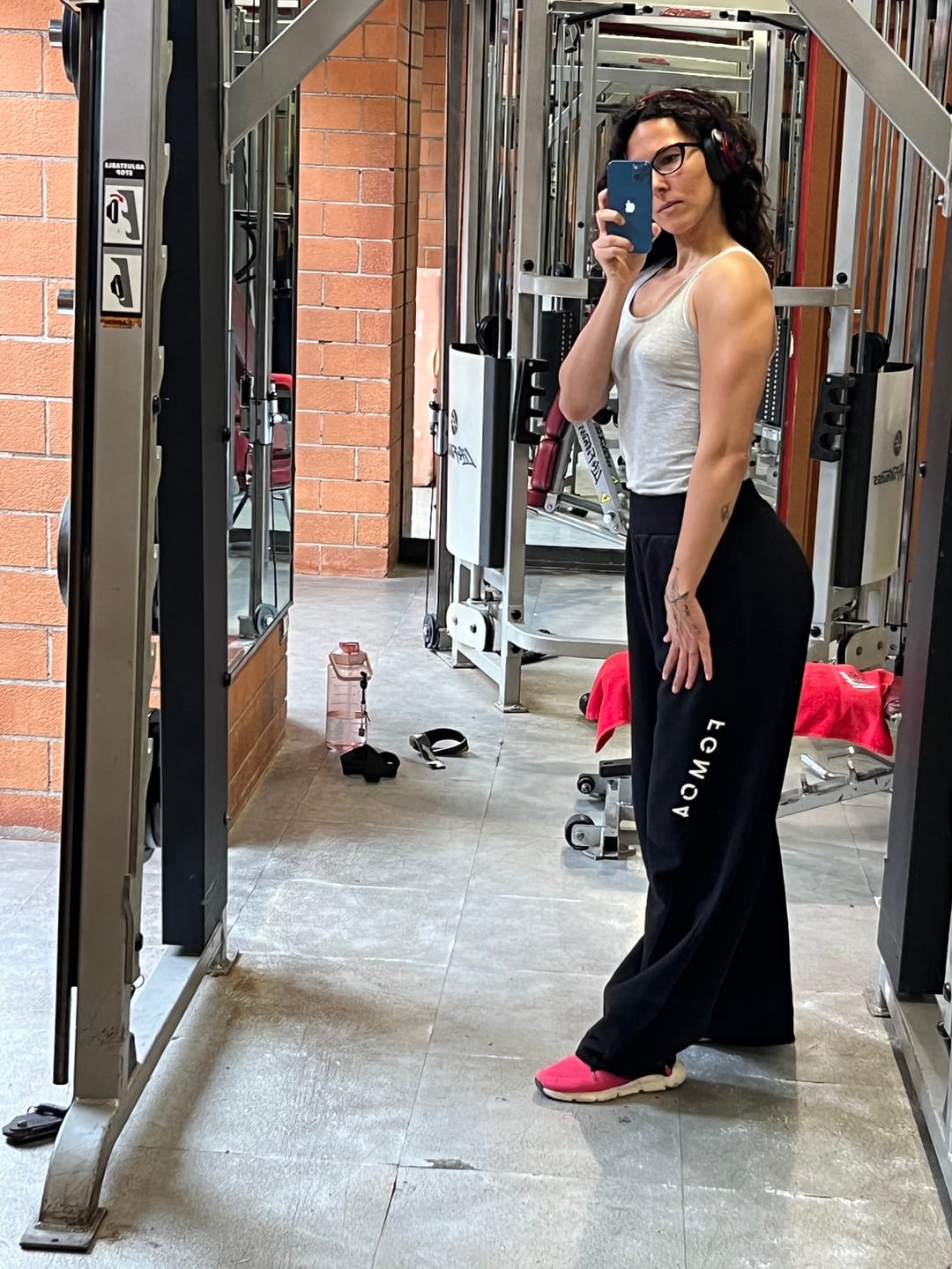 Customer photo review of Pantalone Baggy Ikonic FW 24/25 Nero