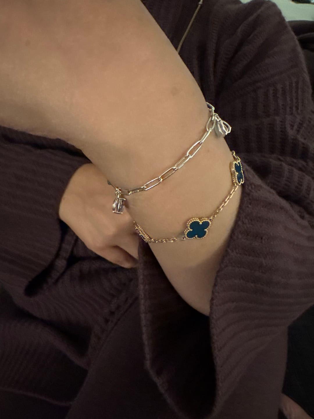 Customer photo review of PEACE silver bracelet (Amethyst + Aquamarine)