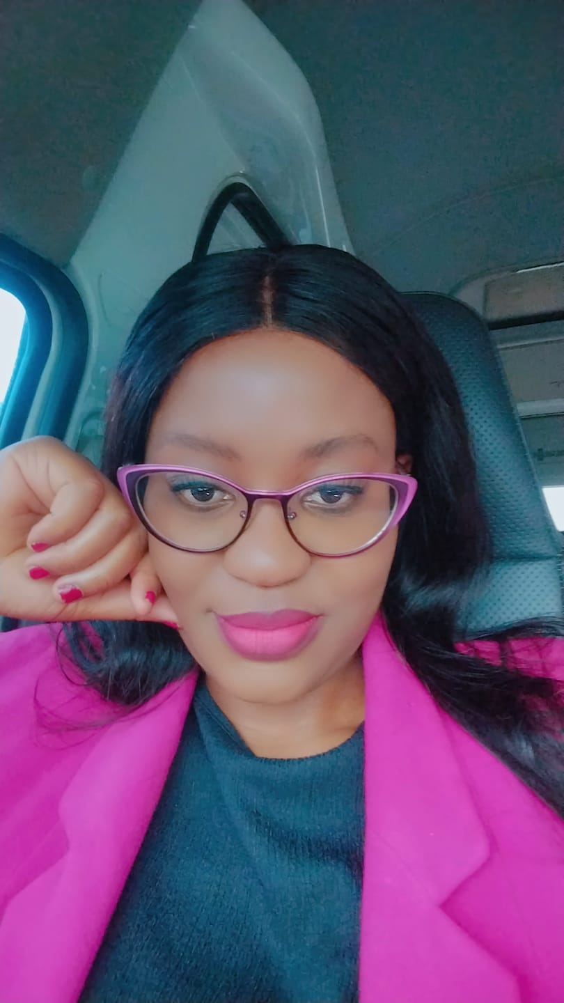 Customer photo review of JORDYN - Brazilian 4x4 Lace Wig