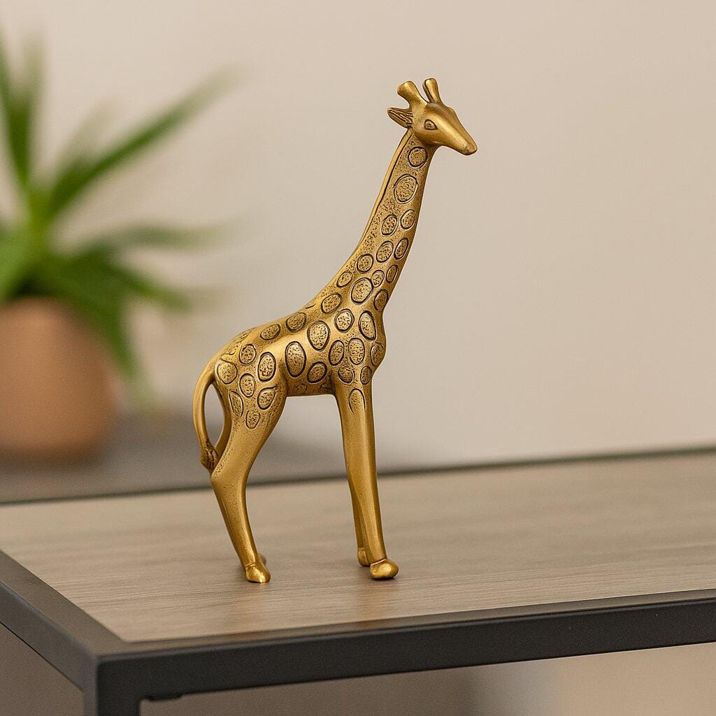 Customer photo review of Giraffe 100% Pure Brass Statue Idol Decorative Showpiece for Home, Office and Gifting by Vastu Mandir