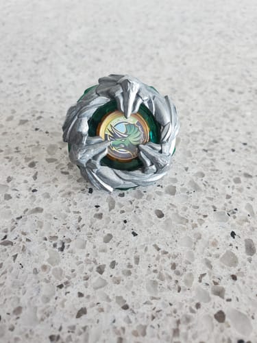 Customer photo review of Beyblade X BX-44 Tricera Press M-85BS (Canada)