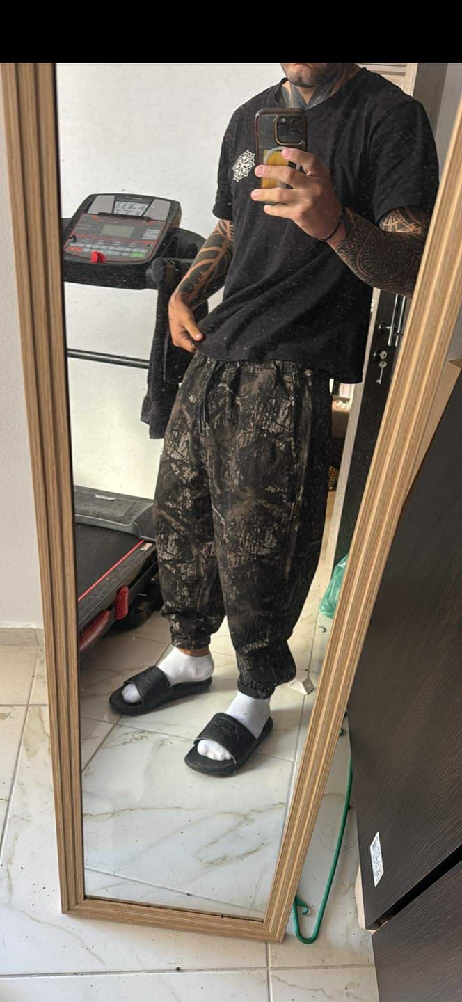 Customer photo review of 2011 - Anime Joggers