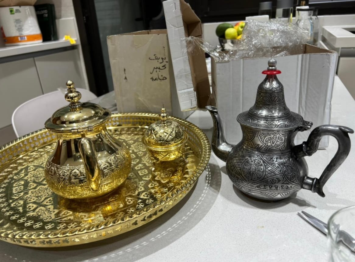 Customer photo review of Layali – Moroccan Legs Tray with Traditional Engravings