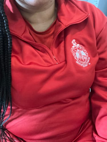 Customer photo review of Delta Track Pullover