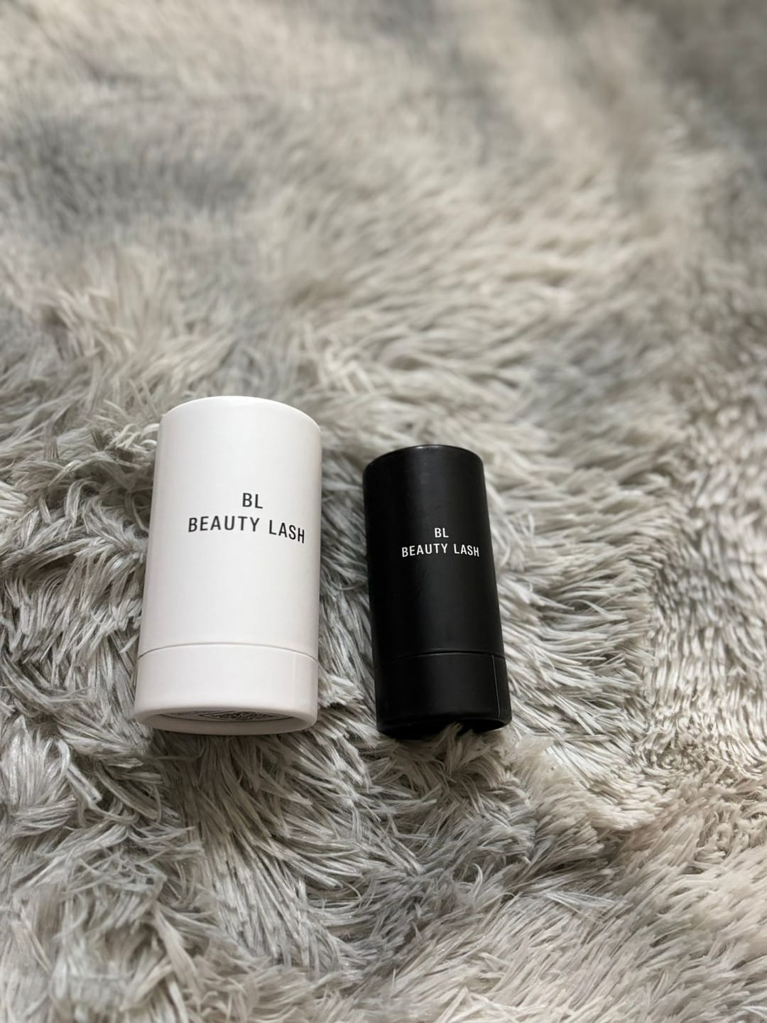 Customer photo review of Glue Black