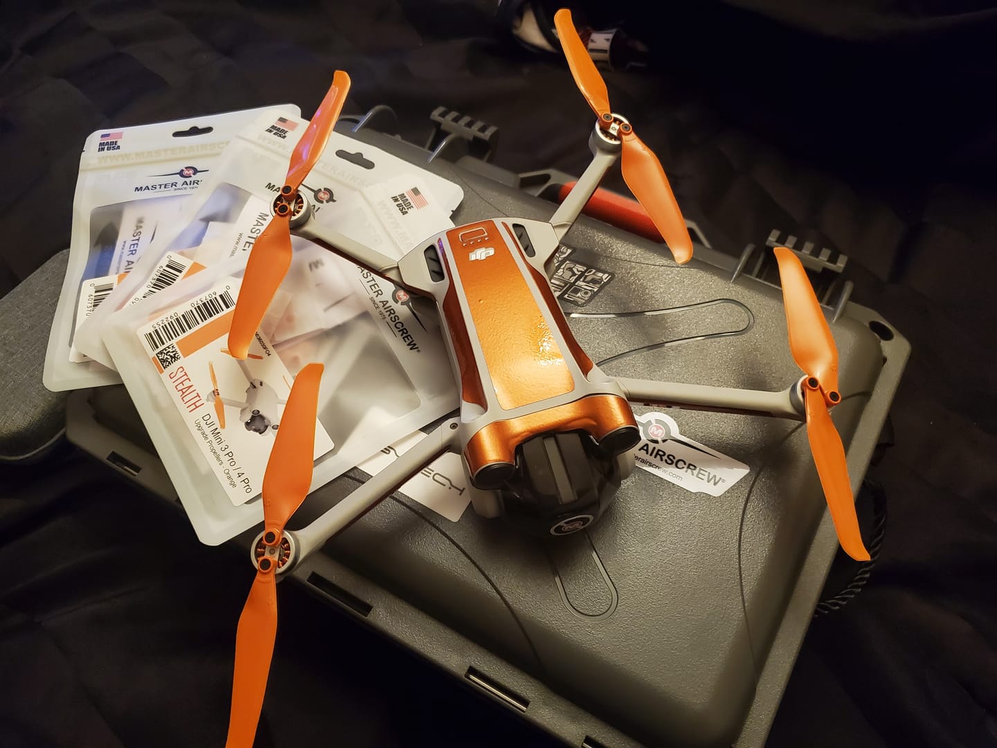 Customer photo review of DJI Mini 3 Pro / 4 Pro STEALTH Upgrade Propellers - x4 Red