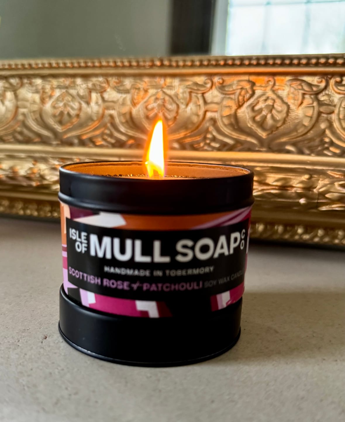 Customer photo review of Scottish Rose and Patchouli Isle of Mull Candle