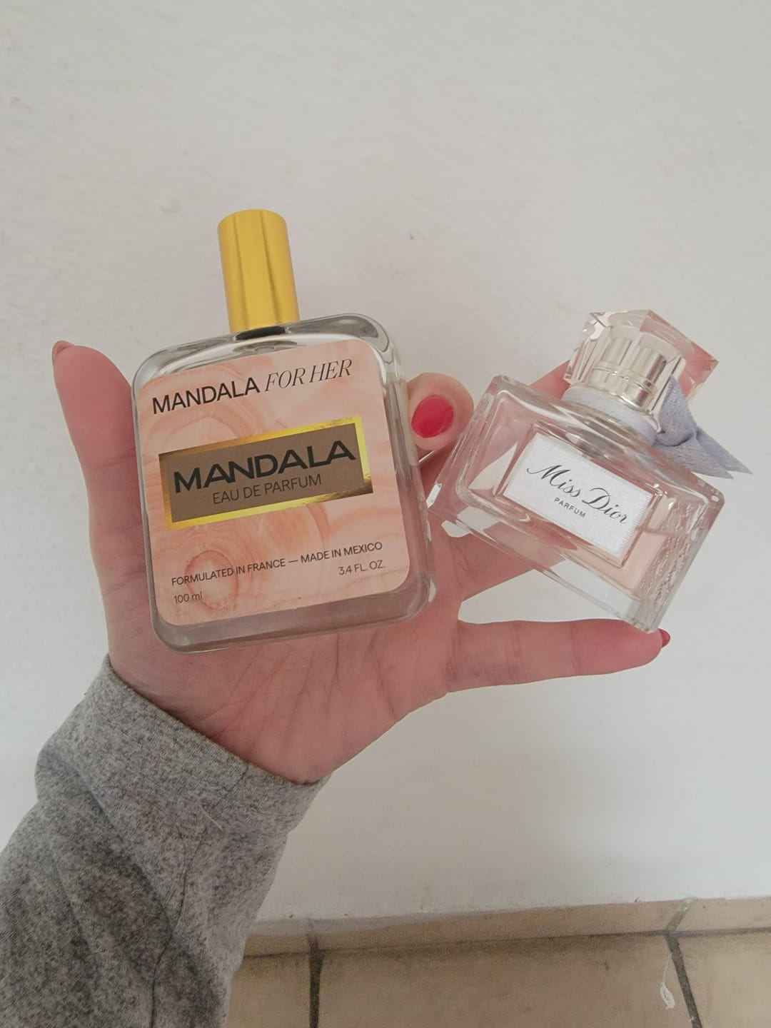 Customer photo review of Modern Grace - Inspirado en MISS DIOR EAU DE PARFUM de DIOR 100ml-