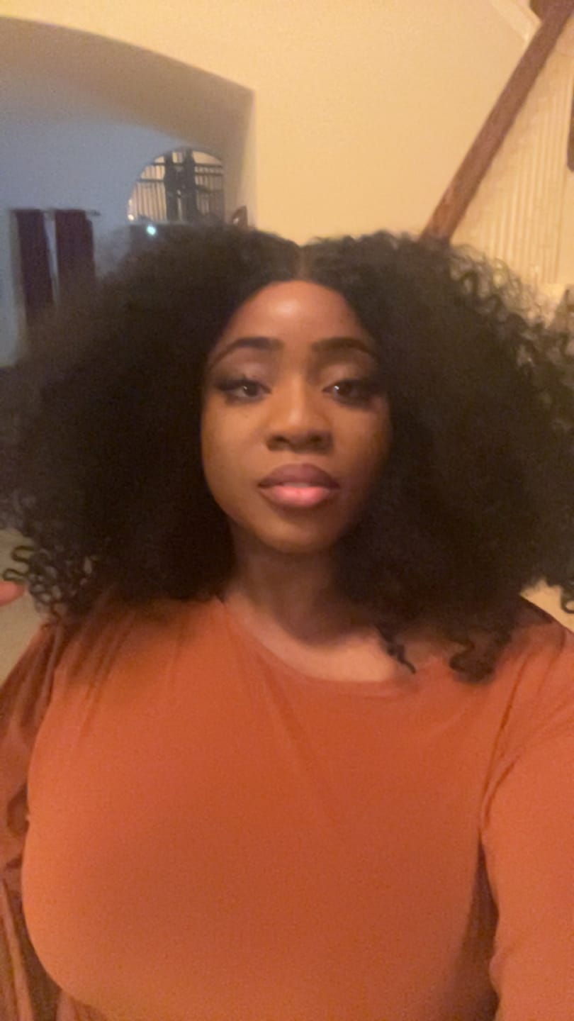 Customer photo review of Sensationnel Curls Kinks Textured Lace Kinky Edges Glueless Y-Part HD Lace Front Wig - KINKY ZIGZAG CURLS 14"