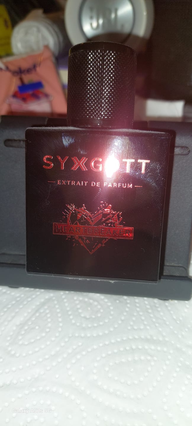 Customer photo review of Syxgott Pheromon Parfum - 50ml