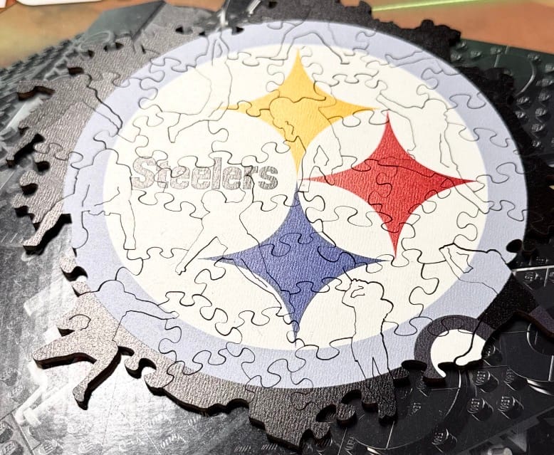 Customer photo review of Pittsburgh Steelers™ Helmet - Wooden Puzzle