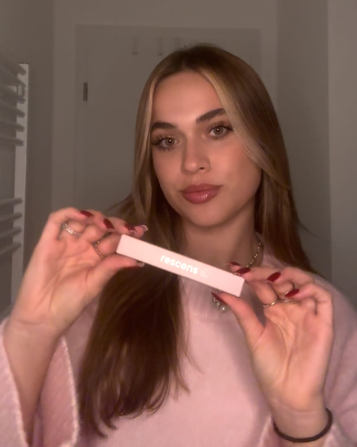 Customer photo review of Lash Serum