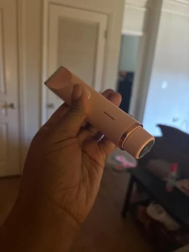 Customer photo review of SILVRA 2-i-1 Intimtrimmer til Bikiniområdet – Blid, Præcis og Smertefri