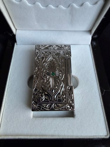 Customer photo review of Emerald Bloom Lighter (NEW)