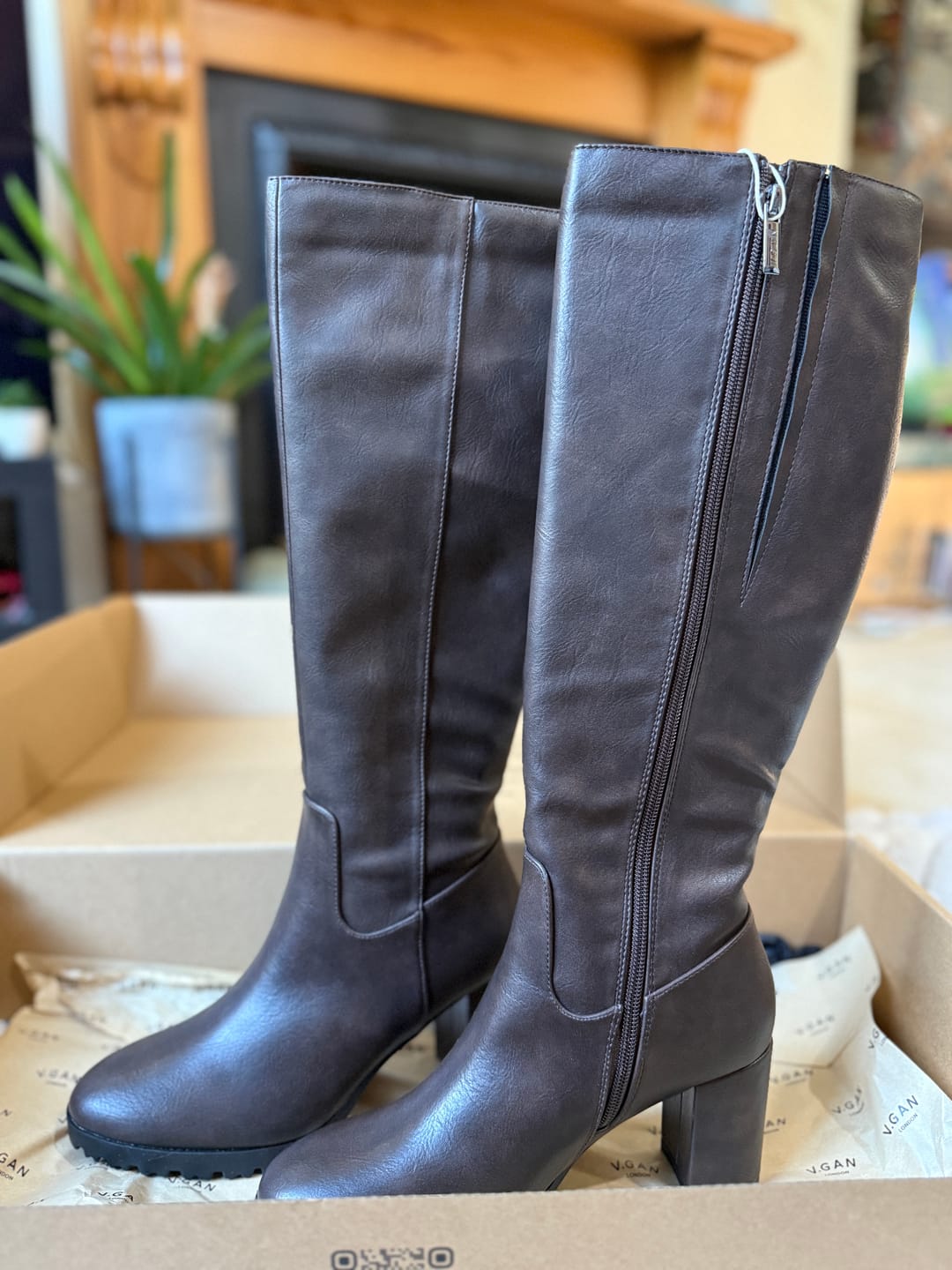 Customer photo review of Edamame Knee High Boots