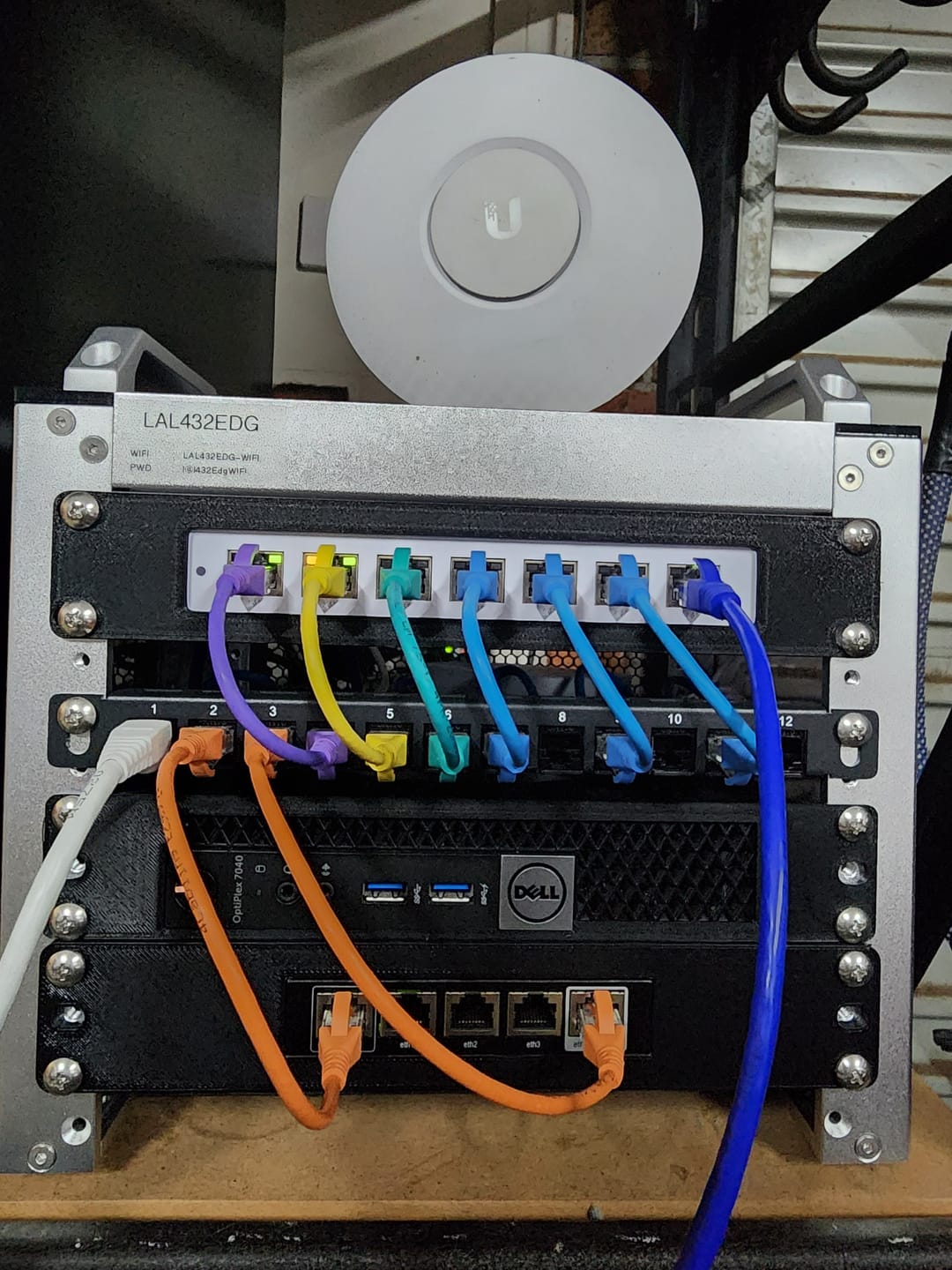 Customer photo review of 10 Inch Rack Mount for Ubiquiti EdgeRouter X (ER-X)