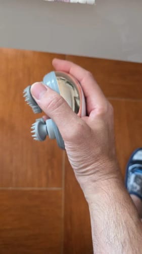 Customer photo review of מסאז’ר ראש נטען IceCalm™