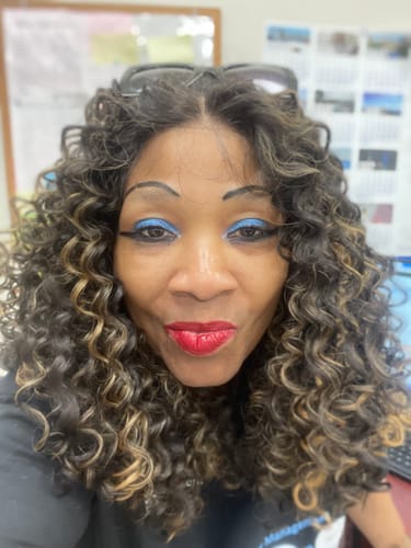 Customer photo review of Mane Concept Brown Sugar SkinBond Lace Glueless HD 13X6 Lace Front Wig - BSSB215-GLUELESS 09 - Human Hair Blend