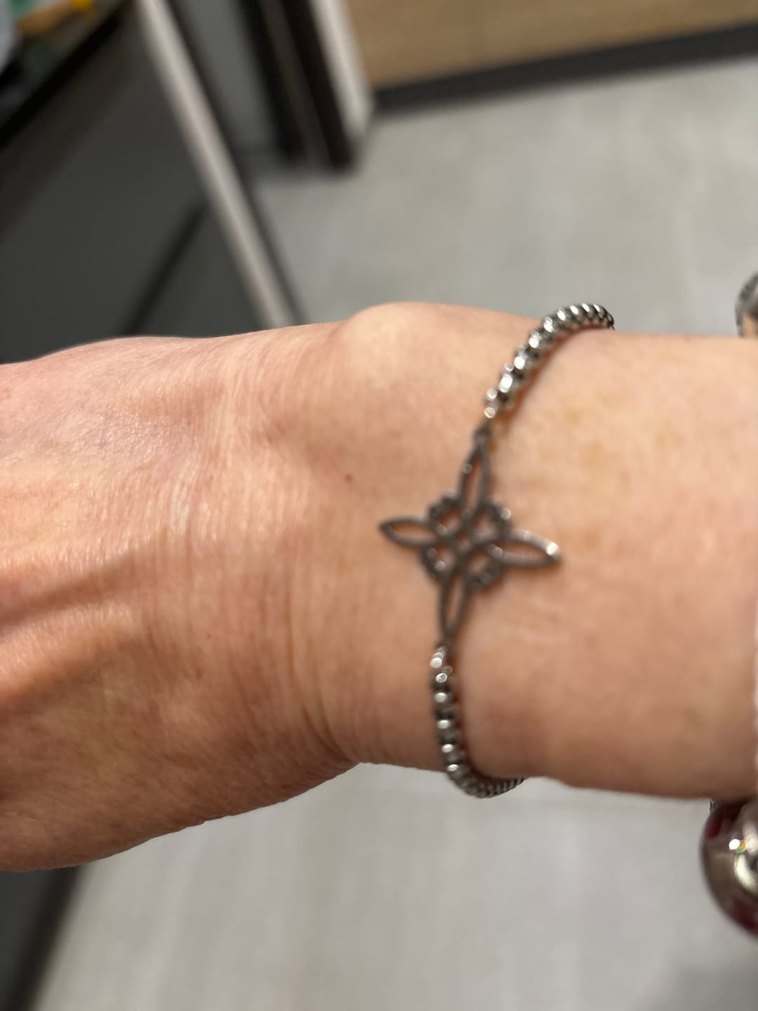 Customer photo review of Bracelet "Lien Sacré"- Noeud de Sorcière