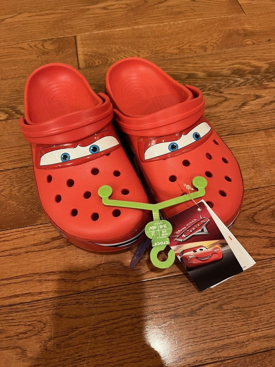 Customer photo review of Lightning McQueen Crocs – Red