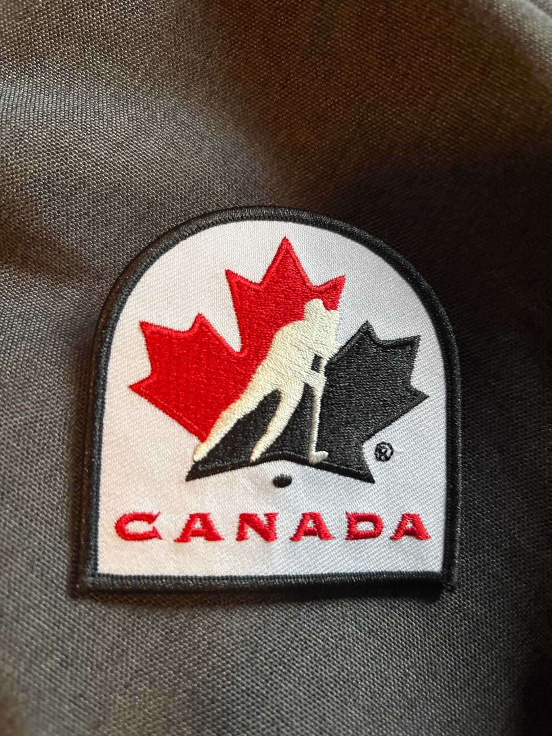 Customer photo review of HOCKEY CANADA CREST