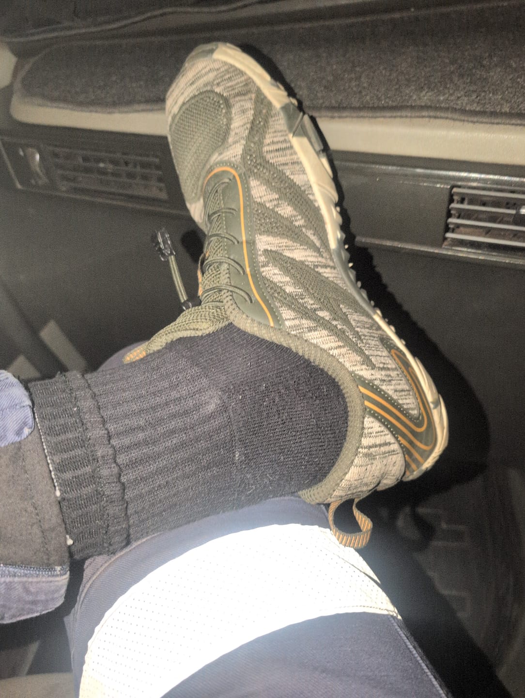 Customer photo review of Active II - Barefoot Shoes