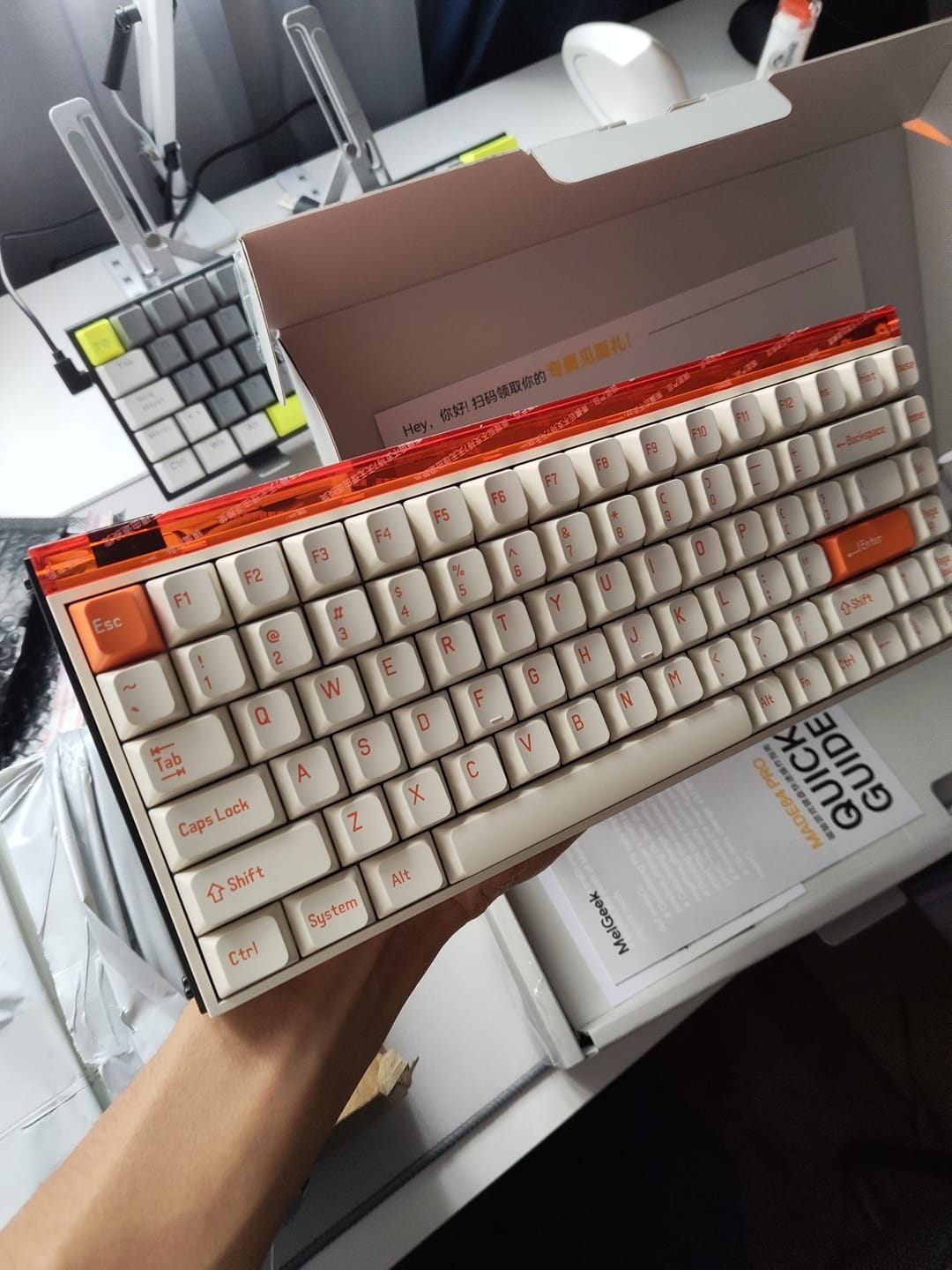 Customer photo review of MelGeek MADE84 Pro Orange