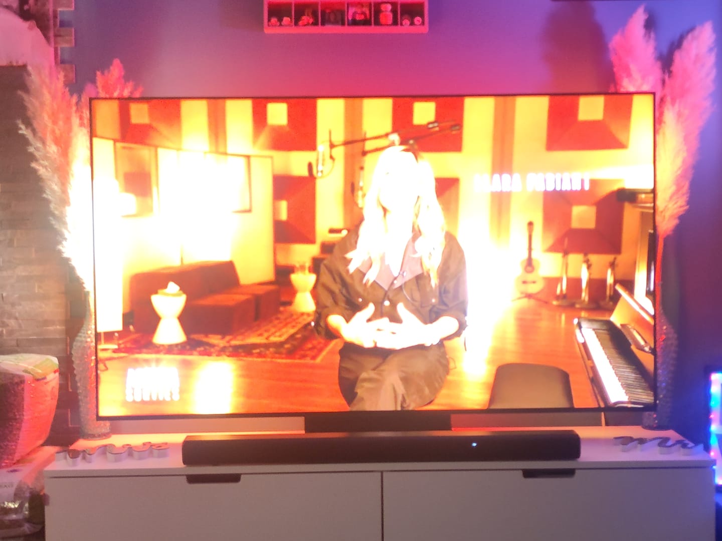 Customer photo review of Gaming Sync Box HDMI 2.1