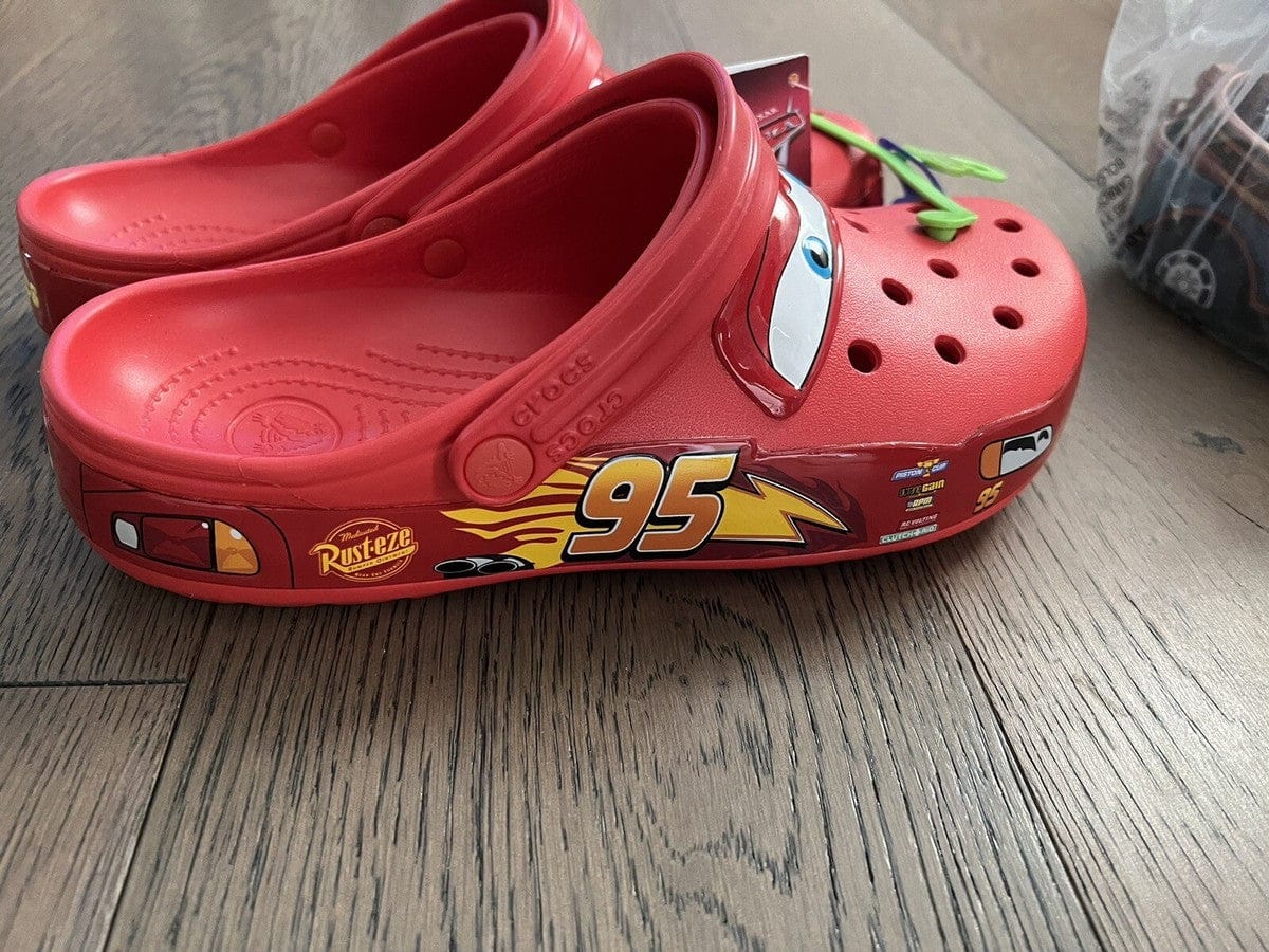 Customer photo review of Lightning McQueen Crocs – Red