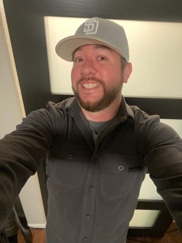 Customer photo review of 021 ESSENTIAL OVERSHIRT - GRAPHITE