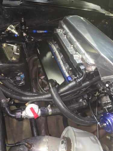 Customer photo review of Motion Raceworks Black Anodized Billet SBF Valve Covers