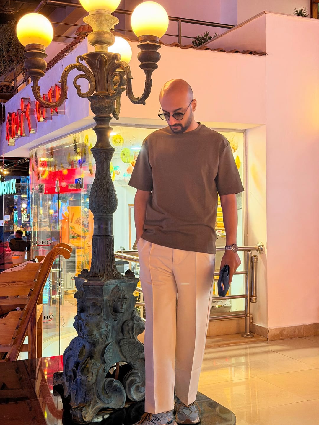 Customer photo review of Brown Premium Oversized T-Shirt