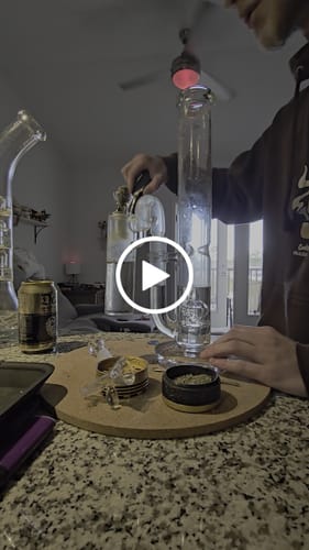 Customer video review of XL Tropicana Cherry Cookies Exotic THCa Flower 10g Jar Hybrid 28% QP
