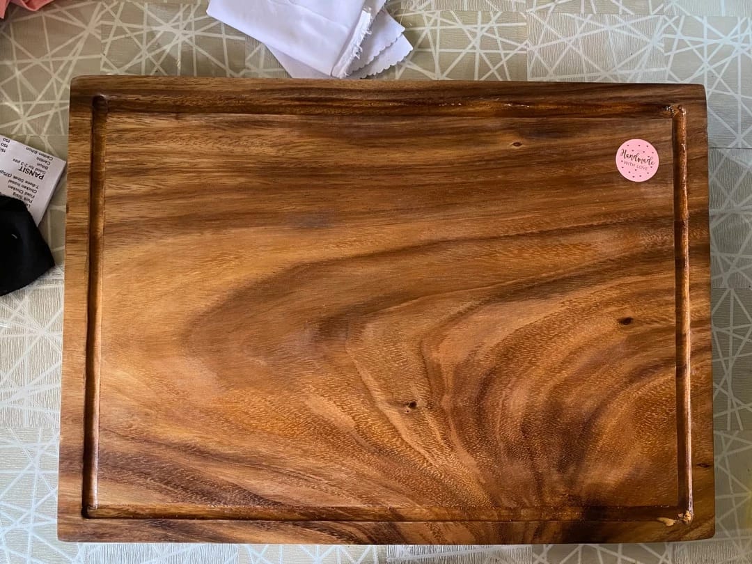 Customer photo review of Acacia Wood Chopping Board