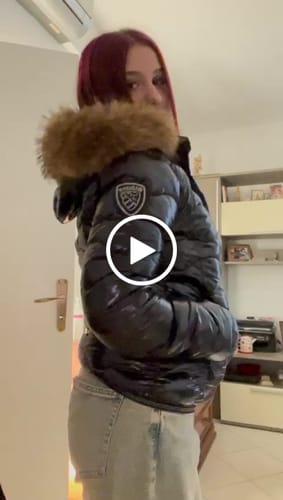 Liliana B. review of Blauer Donna con Pelliccia image 1 out of 1