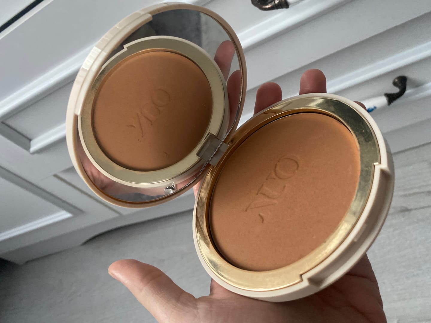 Customer photo review of Bronzer pudra cu textura ultrafina