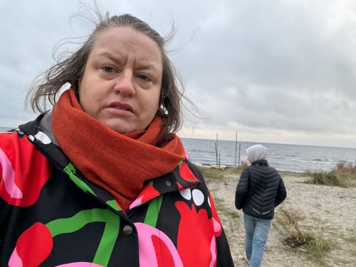 Customer photo review of Mönstrad Regnkappa med färg – Tulpan