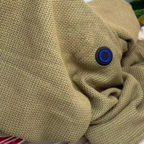 Customer photo review of שמיכת חימום משרדית WarmEase™