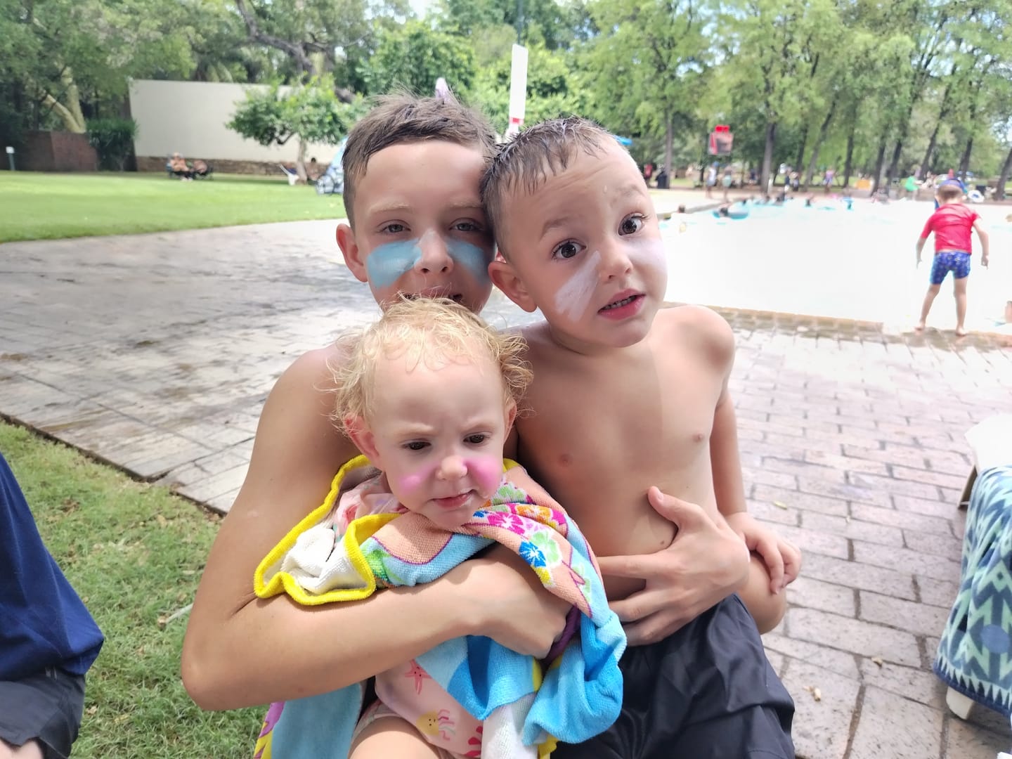 Customer photo review of Sun Stick White Surf Clay Mineral SPF50+ 6g