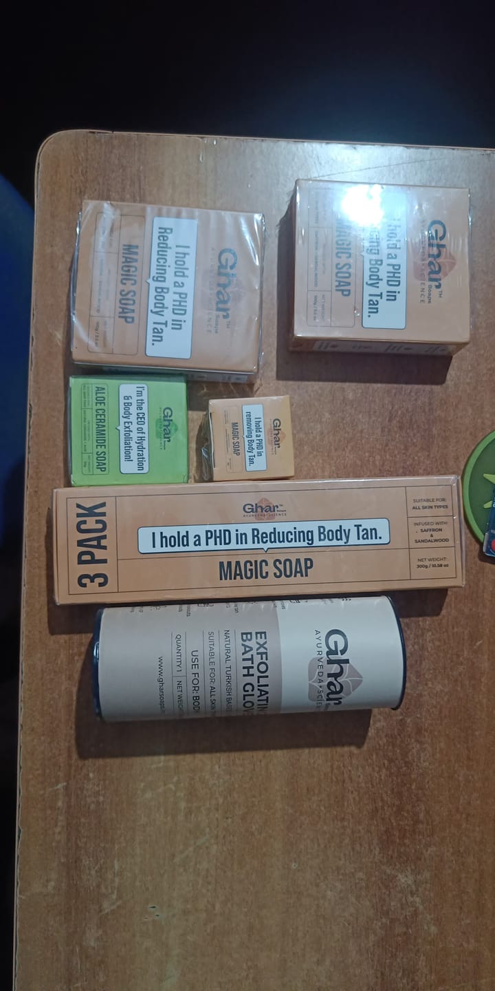 Customer photo review of Magic Soap & Exfoliating Body Glove Combo