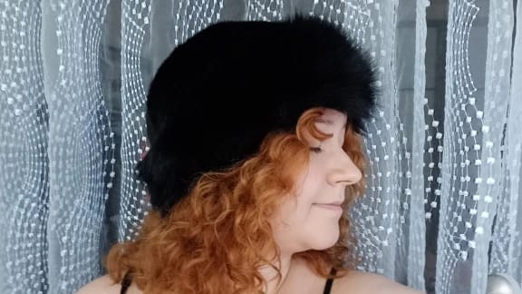 Customer photo review of Tracy Faux Fur Hat