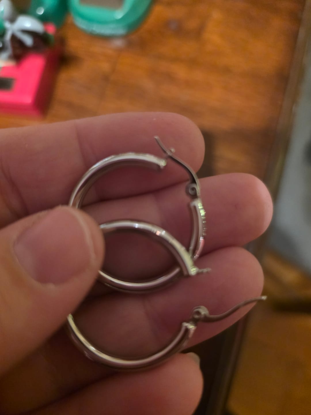 Customer photo review of Amy 18k White Gold Plated 20mm/30mm Hoop Earrings