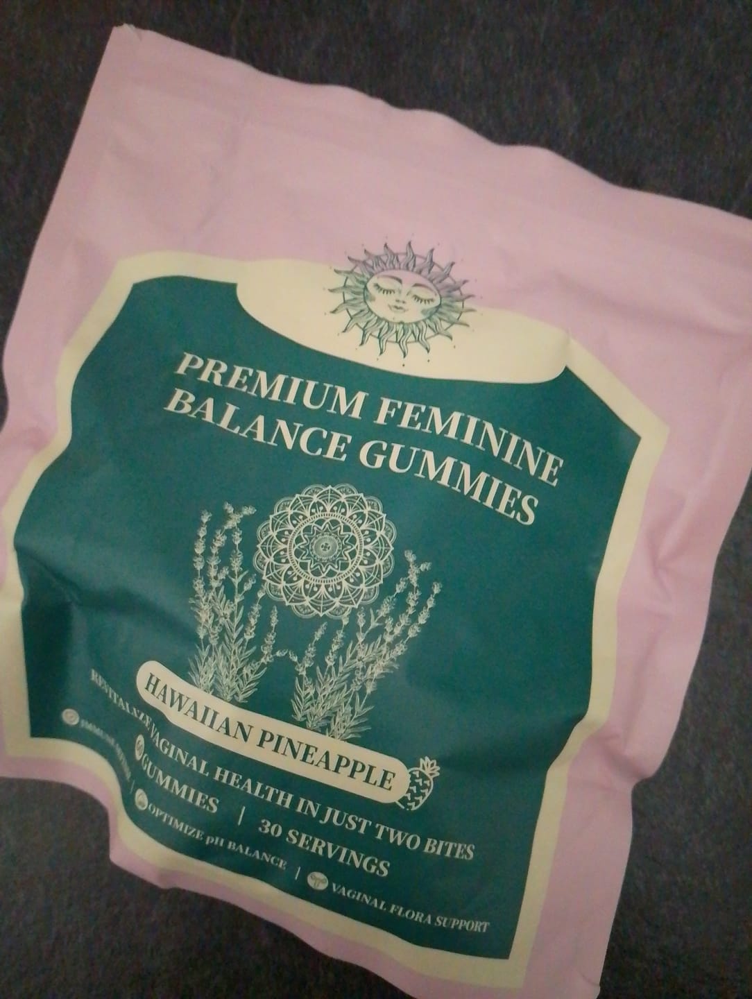 Customer photo review of Pineapple Vaginal Probiotic – 60 Gummies