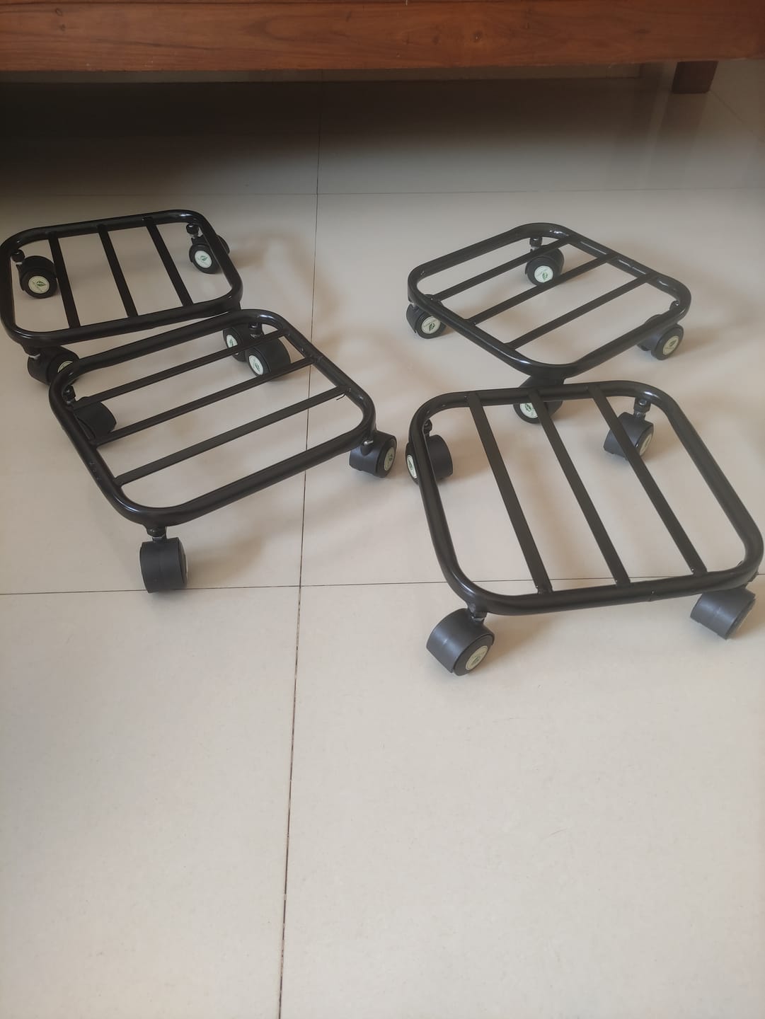 Customer photo review of TryGreen Daze Wheel Rolling Plant Stand for Planters