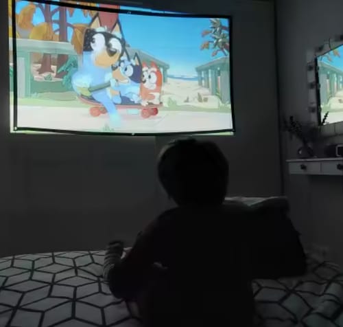 Customer photo review of StoryTorch™ - Dispositivo de Proyección 4K