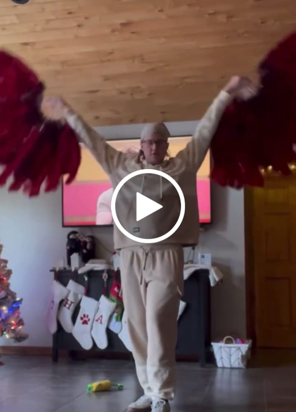 Customer video review of Romance Burlesque Fan - Double Layer