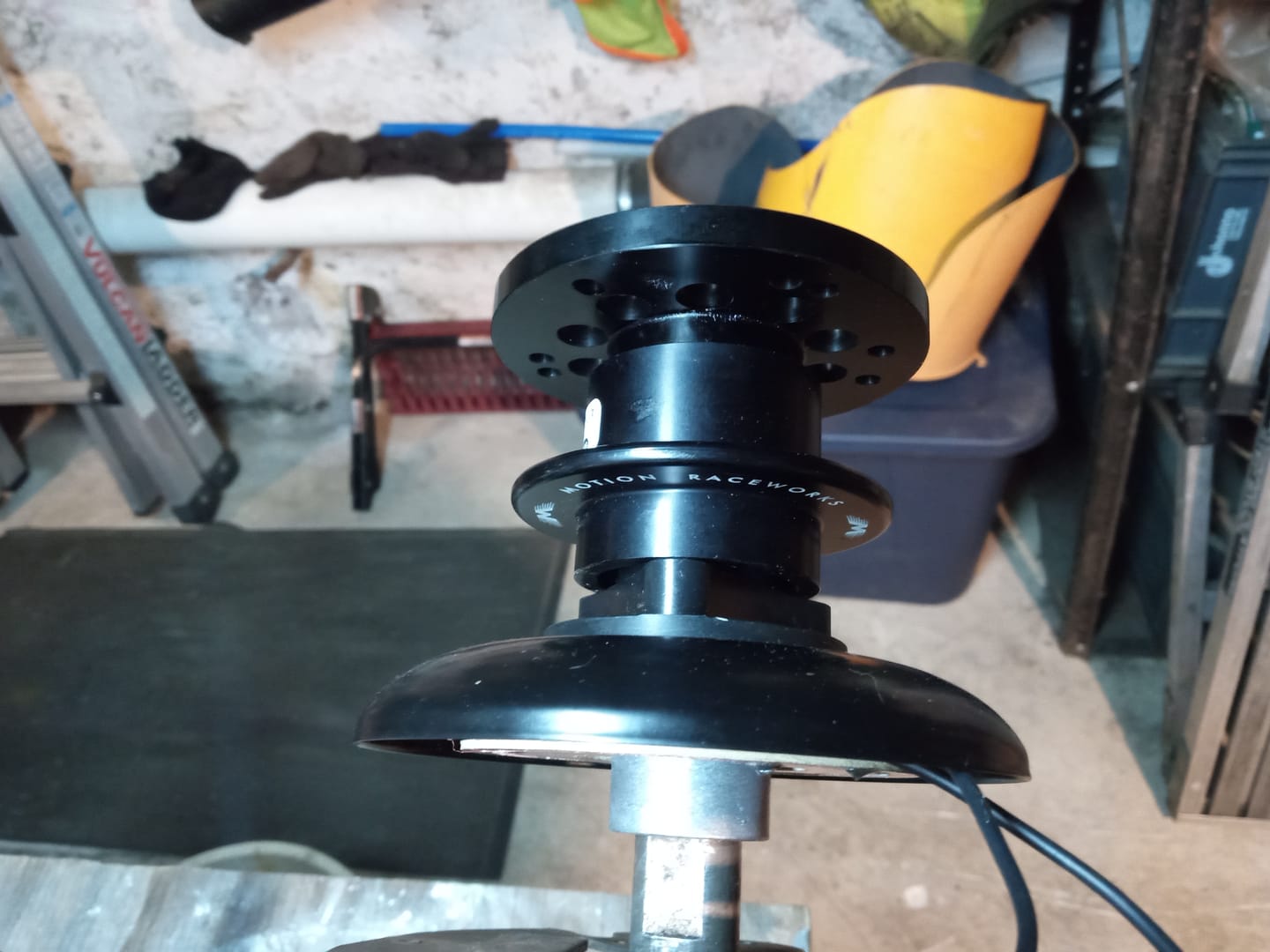 Customer photo review of Motion GM/Ford Bolt-On SFI Steering Quick Release Hub 5/6 Bolt Pattern 15-270