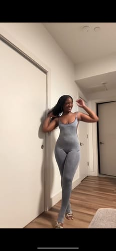 Customer photo review of Seamless Body Harness (Grey)