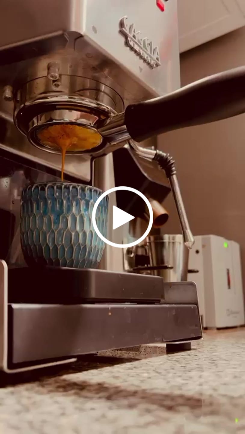 Customer video review of Café para Espresso – Intensidad y Sabor Perfecto en Cada Taza